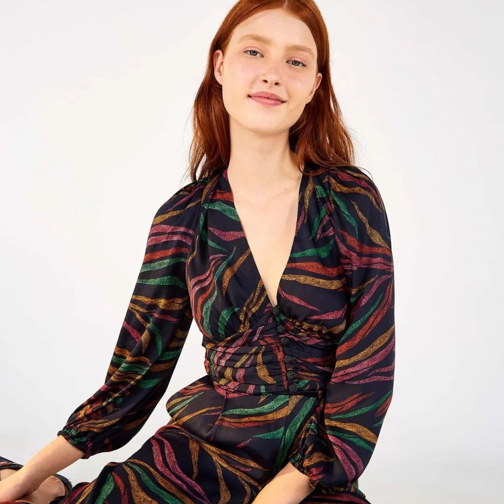 FARM RIO NWT XS Shinny Zebra Jumpsuit
